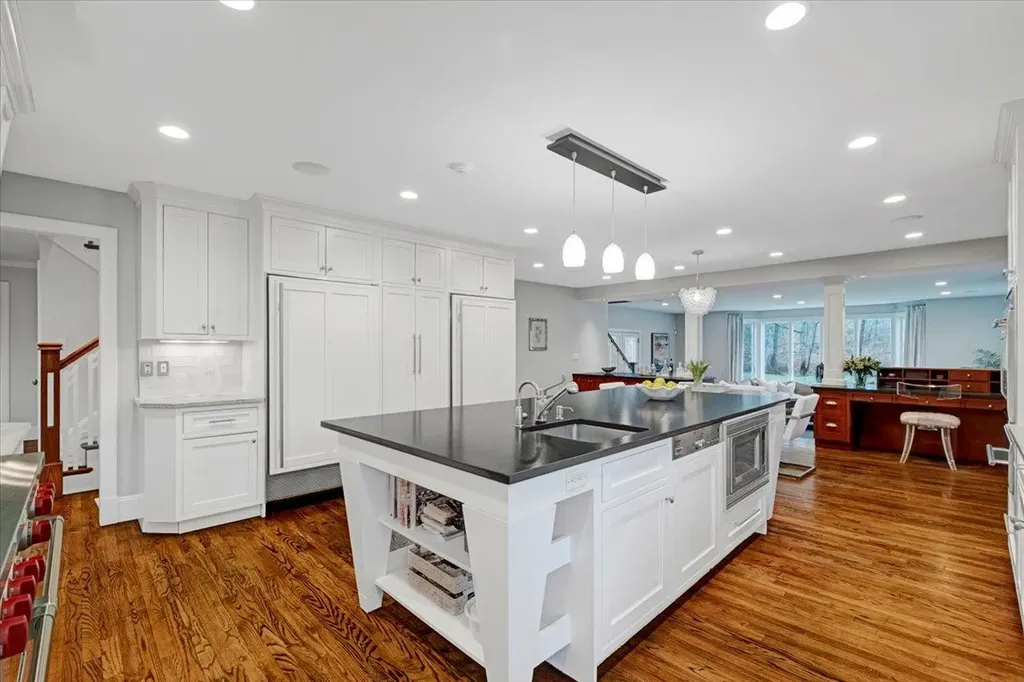 15 Kolbert Drive Scarsdale NY 10583