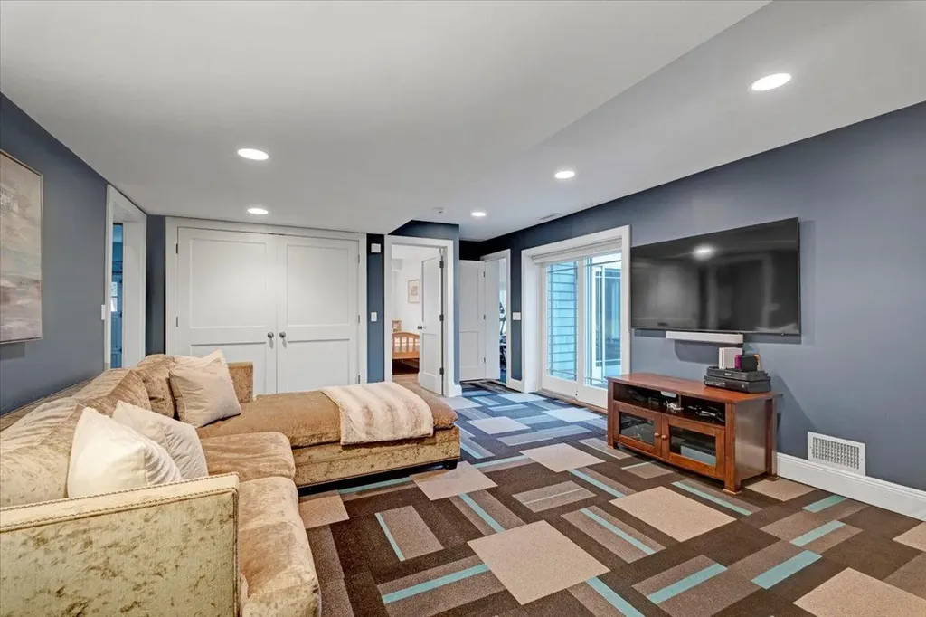 15 Kolbert Drive Scarsdale NY 10583