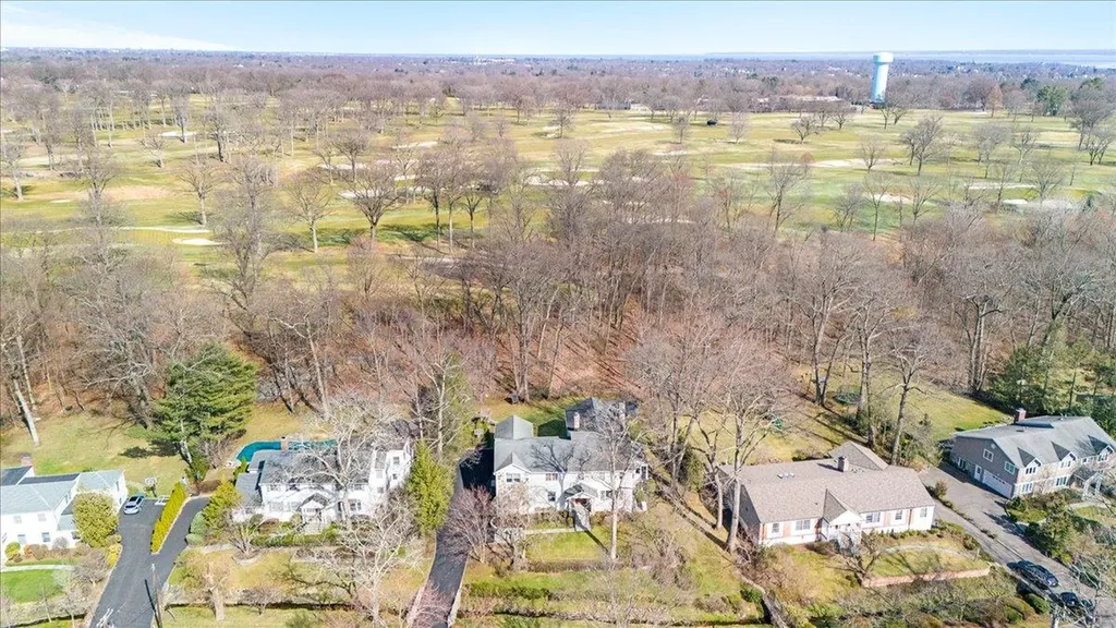 15 Kolbert Drive Scarsdale NY 10583