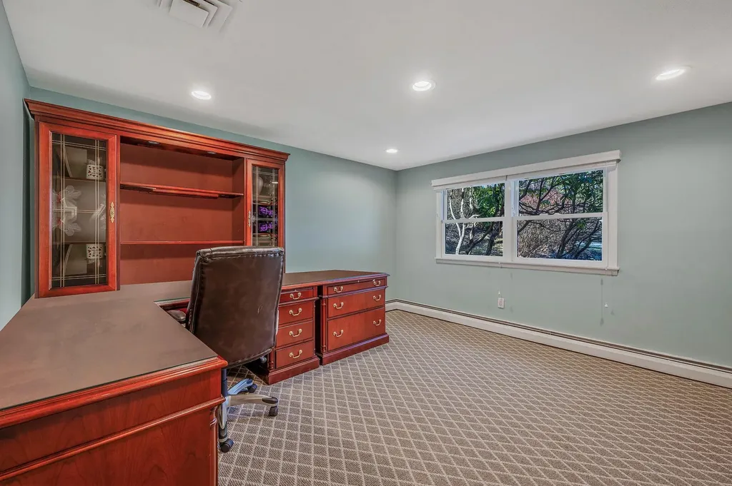 17 Pound Ridge Road Plainview NY 11803
