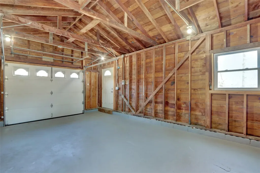 26 W Cedar Street Islip NY 11751