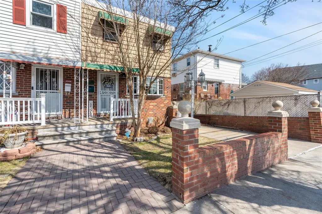 3211 Ampere Avenue Bronx NY 10465