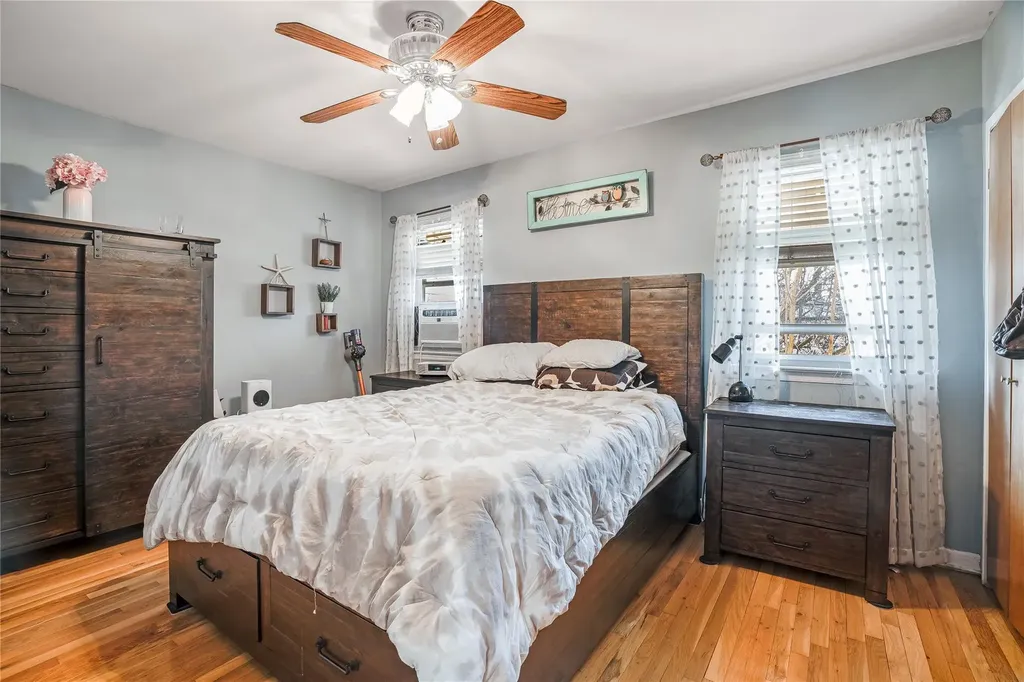 3211 Ampere Avenue Bronx NY 10465