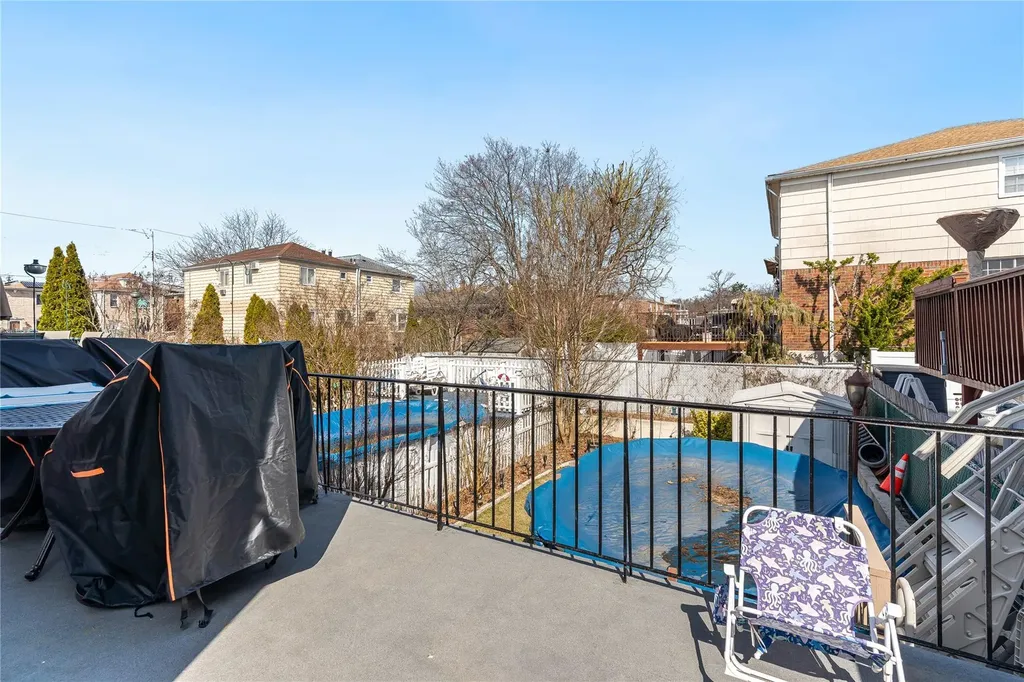 3211 Ampere Avenue Bronx NY 10465