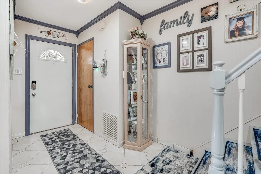 3211 Ampere Avenue Bronx NY 10465