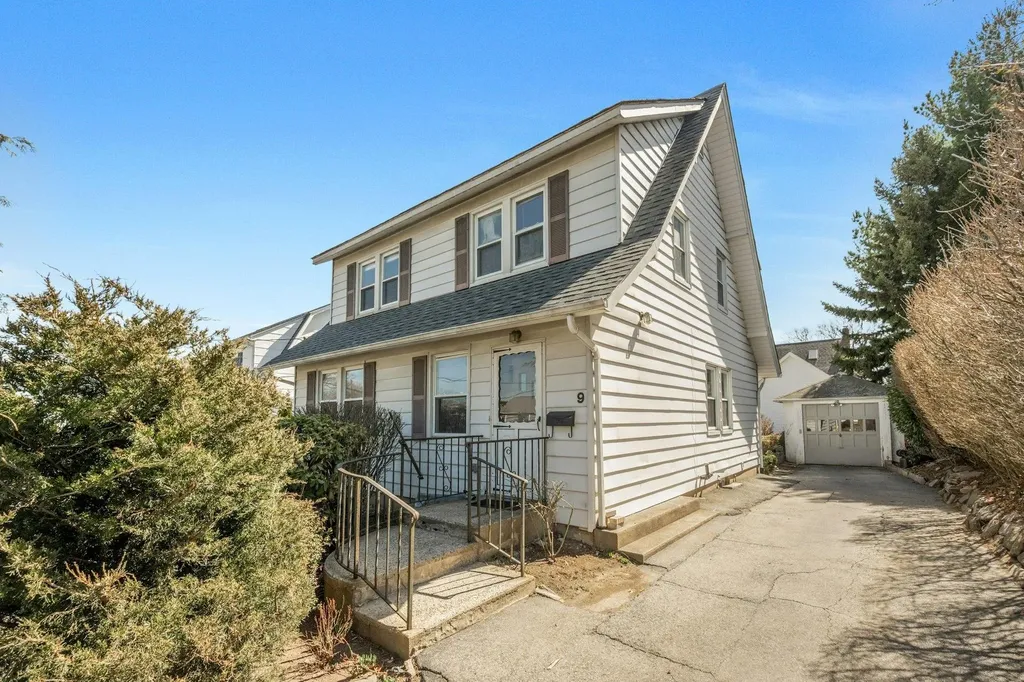 9 Doyer Avenue White Plains NY 10605