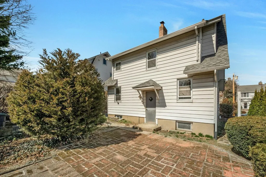9 Doyer Avenue White Plains NY 10605