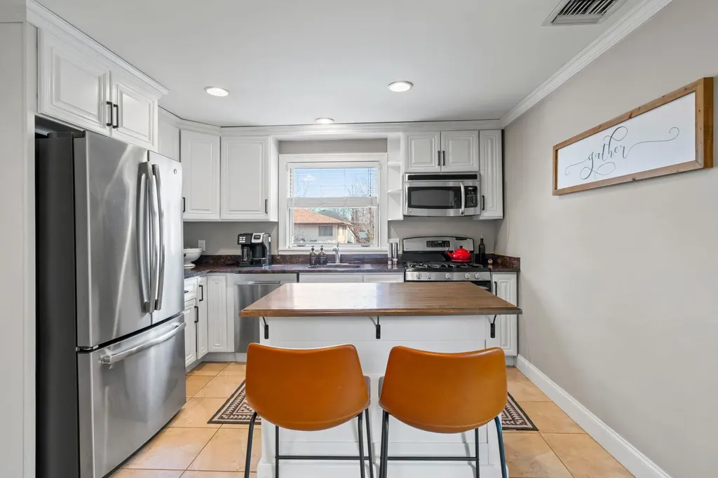47 Maple Road Kings Park NY 11754