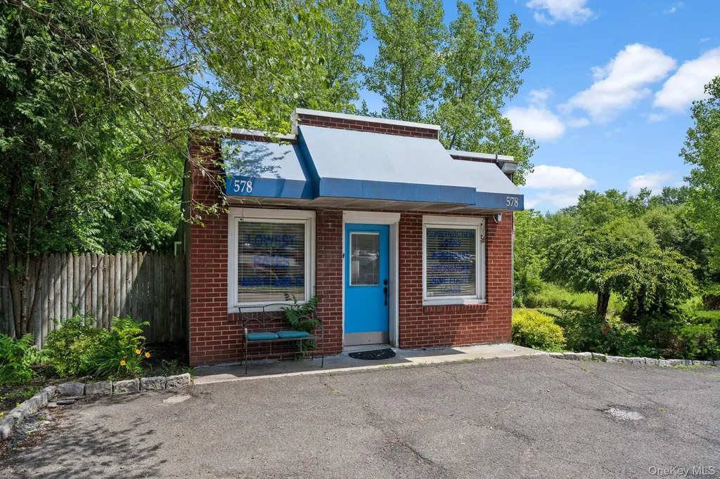 578 State Route 32 Highland Mills NY 10930
