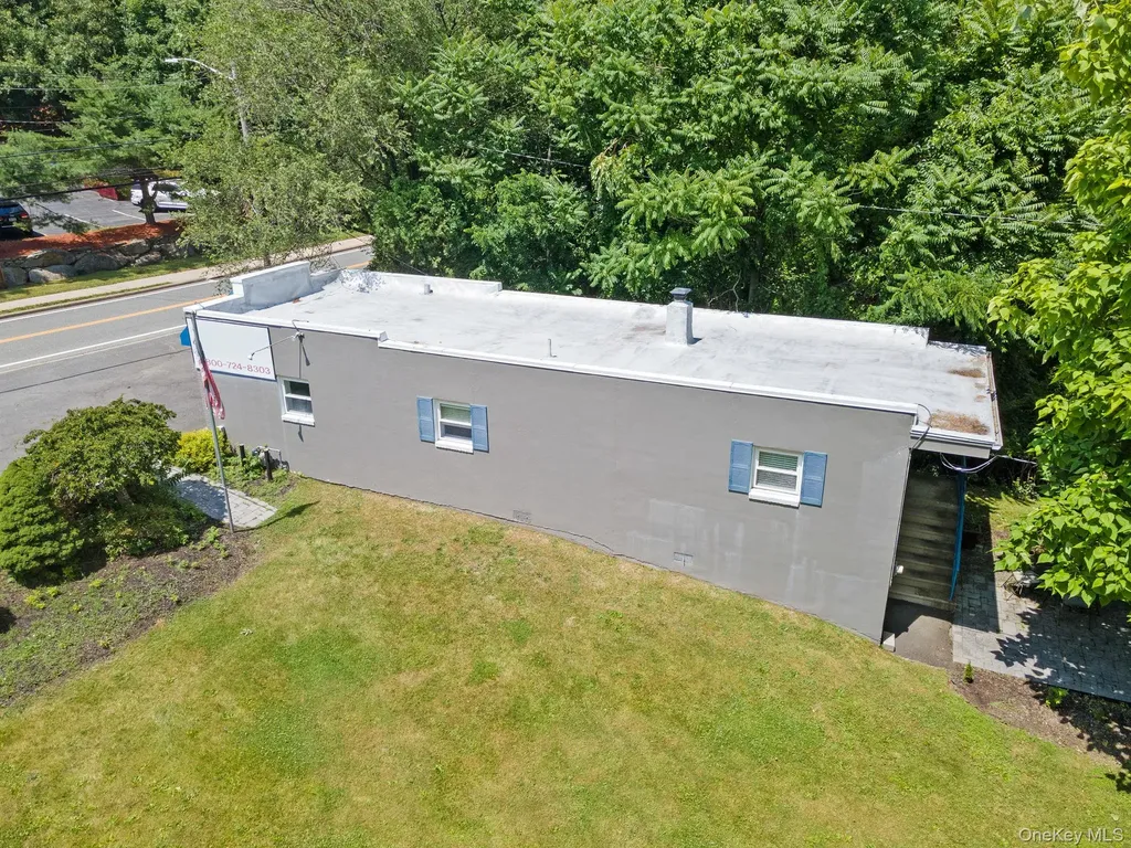 578 State Route 32 Highland Mills NY 10930