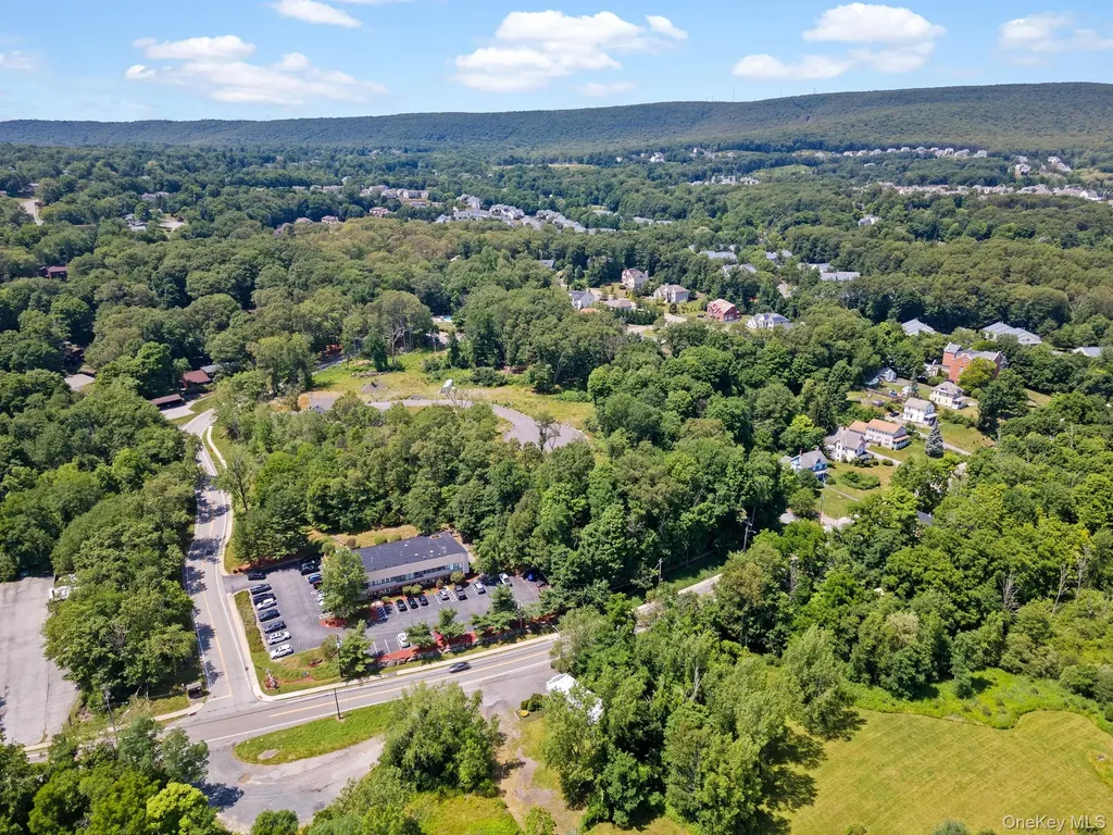 578 State Route 32 Highland Mills NY 10930