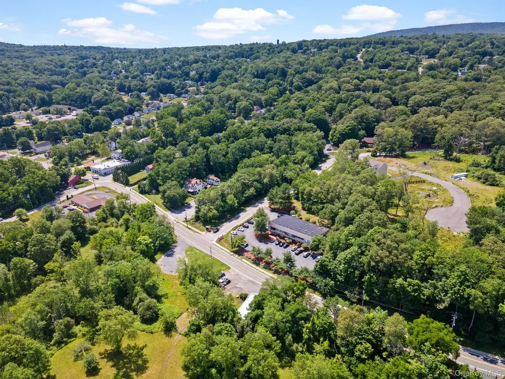 578 State Route 32 Highland Mills NY 10930