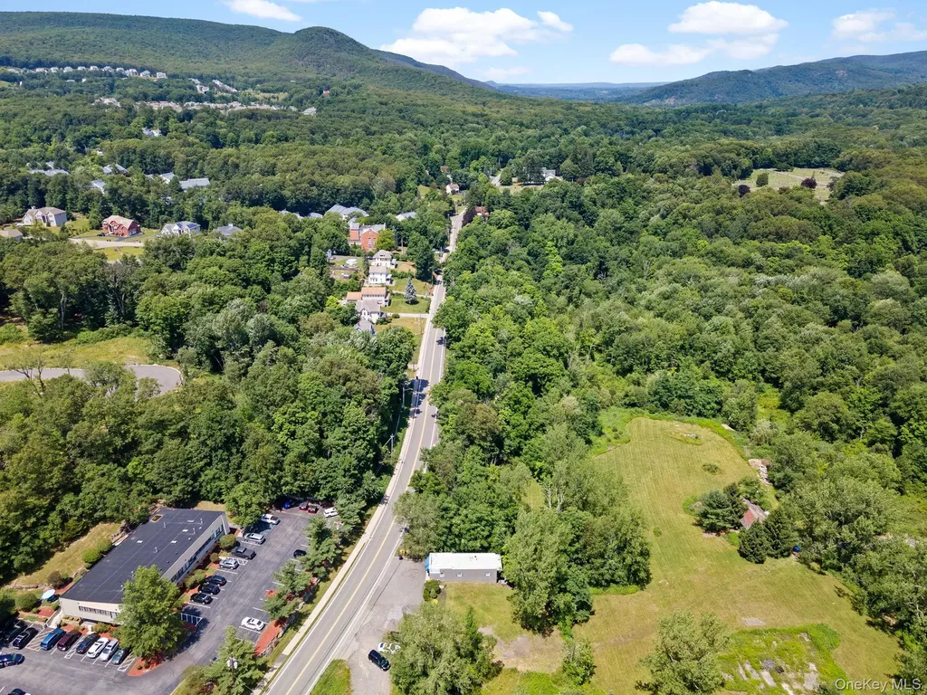 578 State Route 32 Highland Mills NY 10930