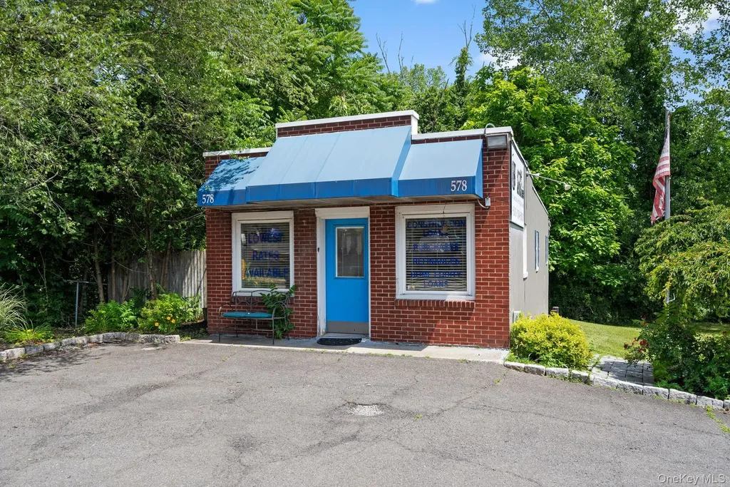 578 State Route 32 Highland Mills NY 10930