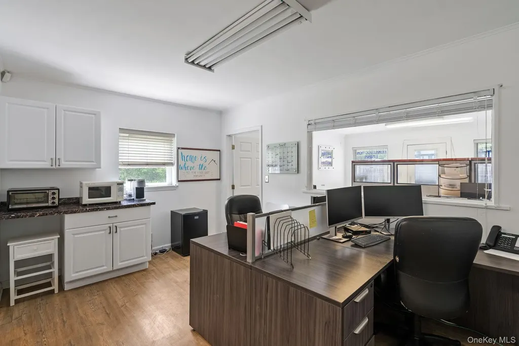 578 State Route 32 Highland Mills NY 10930