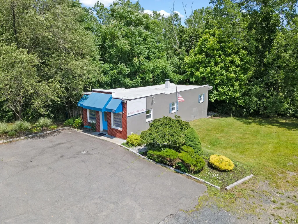 578 State Route 32 Highland Mills NY 10930