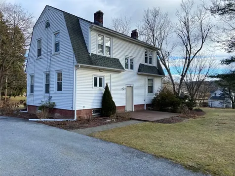 198 Bower Road Pleasant Valley NY 12603