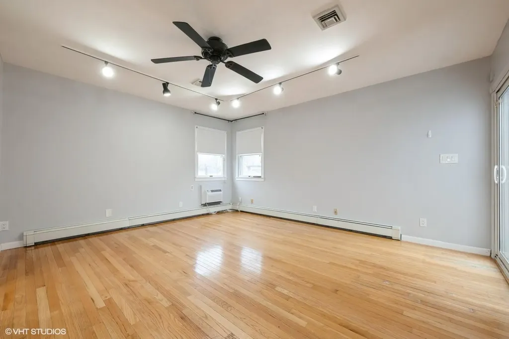 410 17th Street West Babylon NY 11704