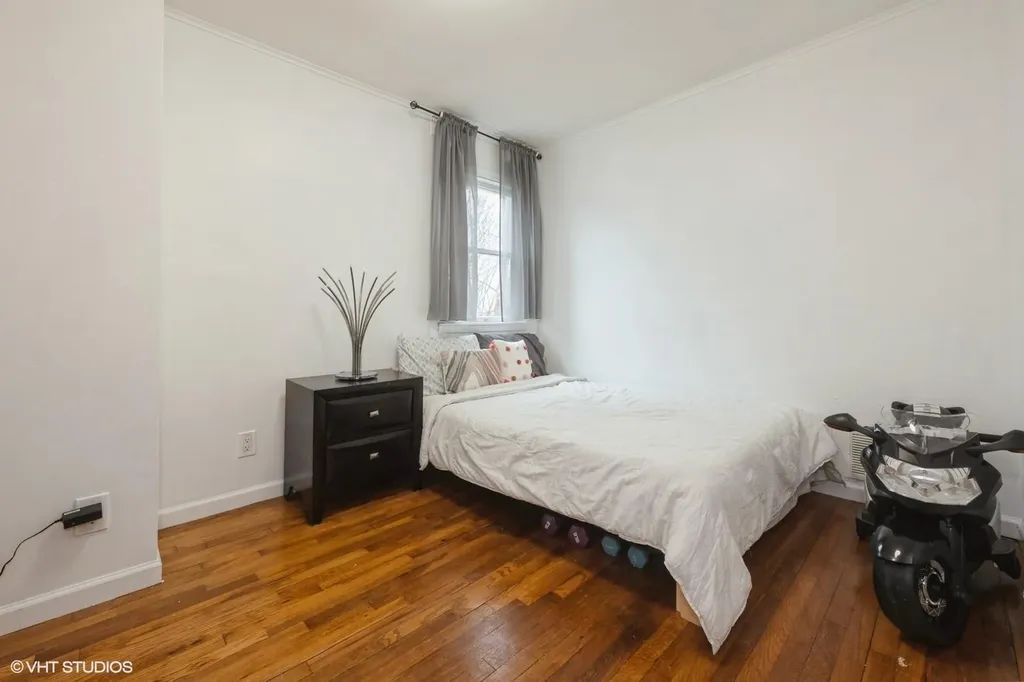 410 17th Street West Babylon NY 11704