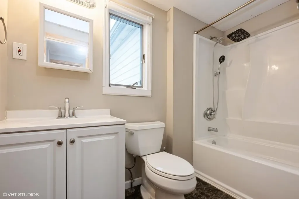 410 17th Street West Babylon NY 11704