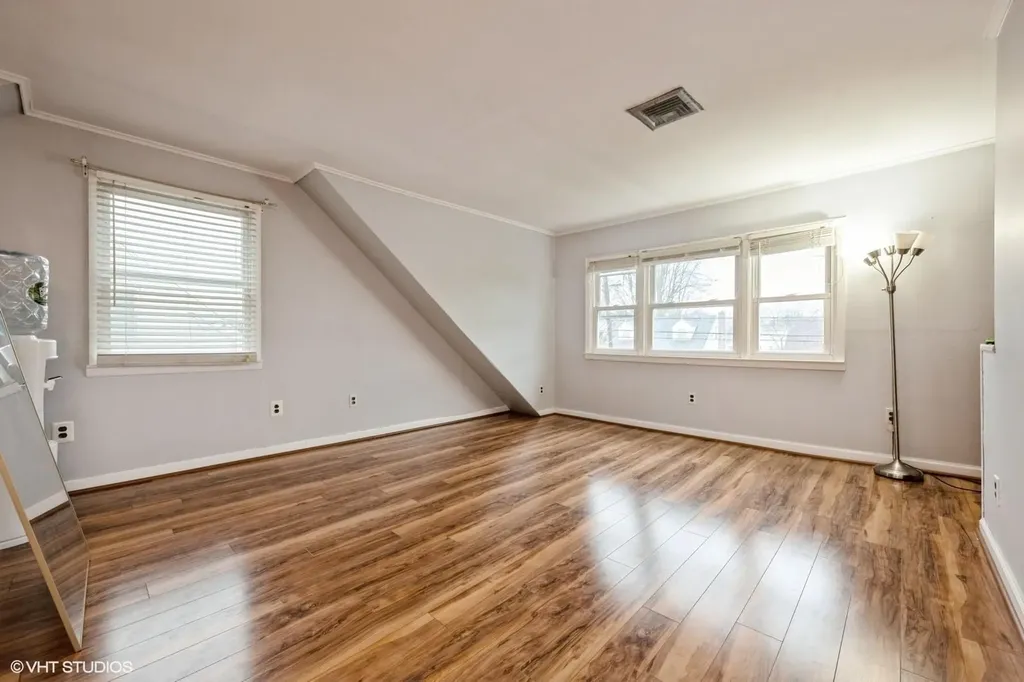 410 17th Street West Babylon NY 11704