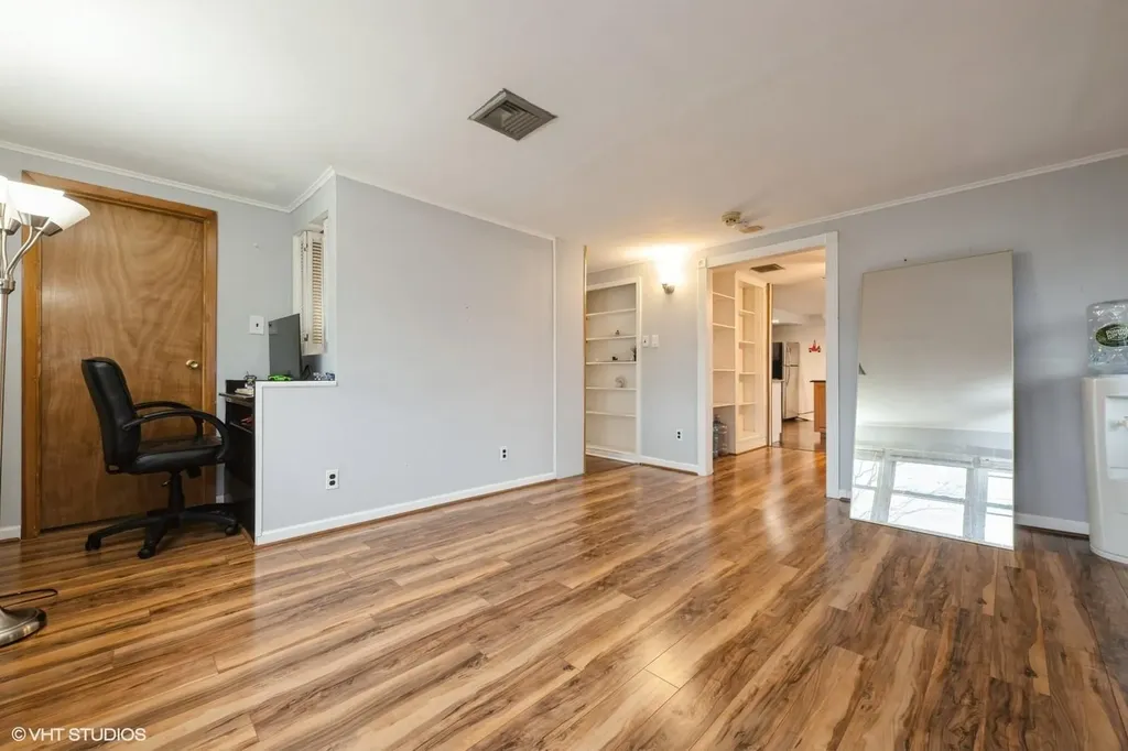 410 17th Street West Babylon NY 11704
