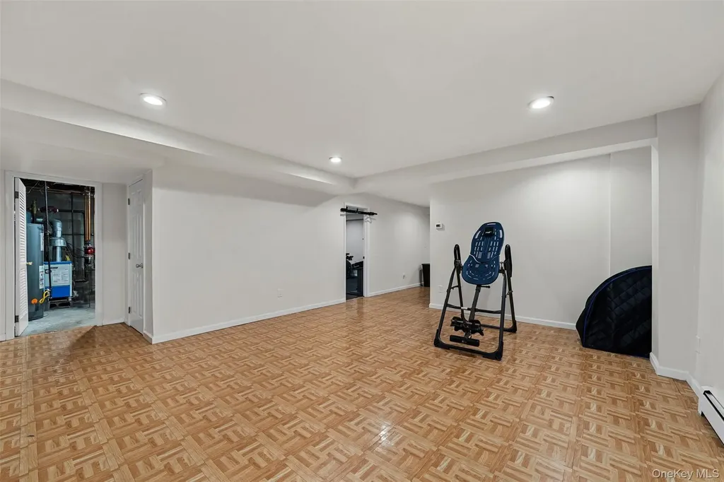 10 Hidden Drive Monroe NY 10950