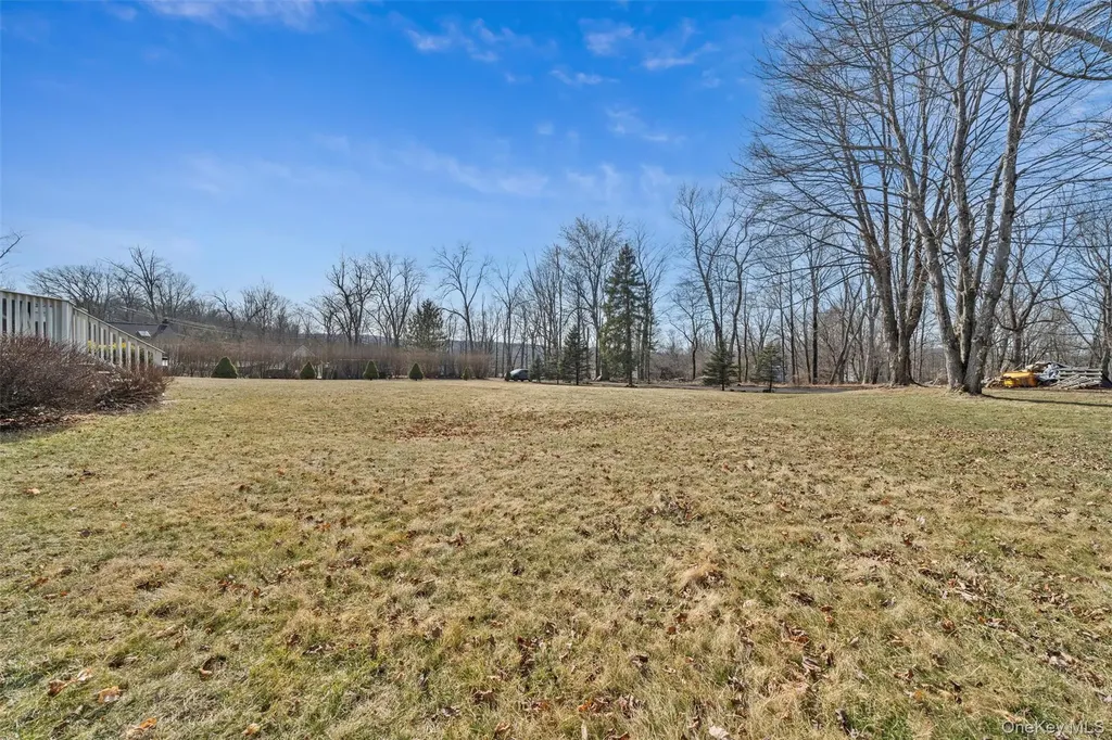 10 Hidden Drive Monroe NY 10950