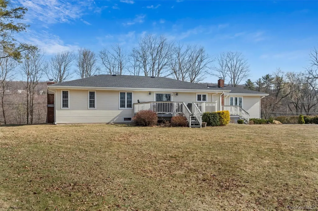 10 Hidden Drive Monroe NY 10950