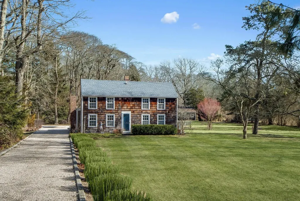152 Three Mile Harbor Road East Hampton NY 11937