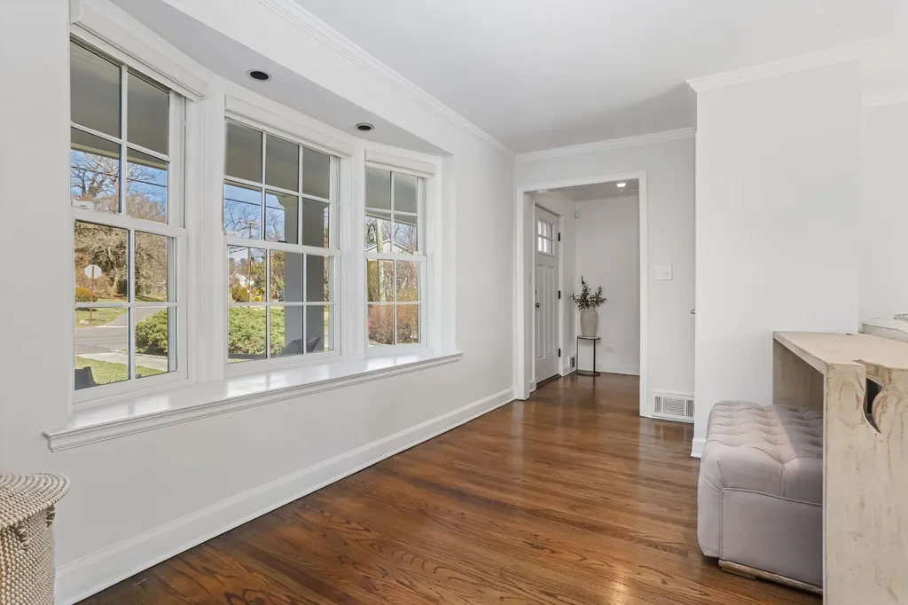 76 Puritan Drive Scarsdale NY 10583