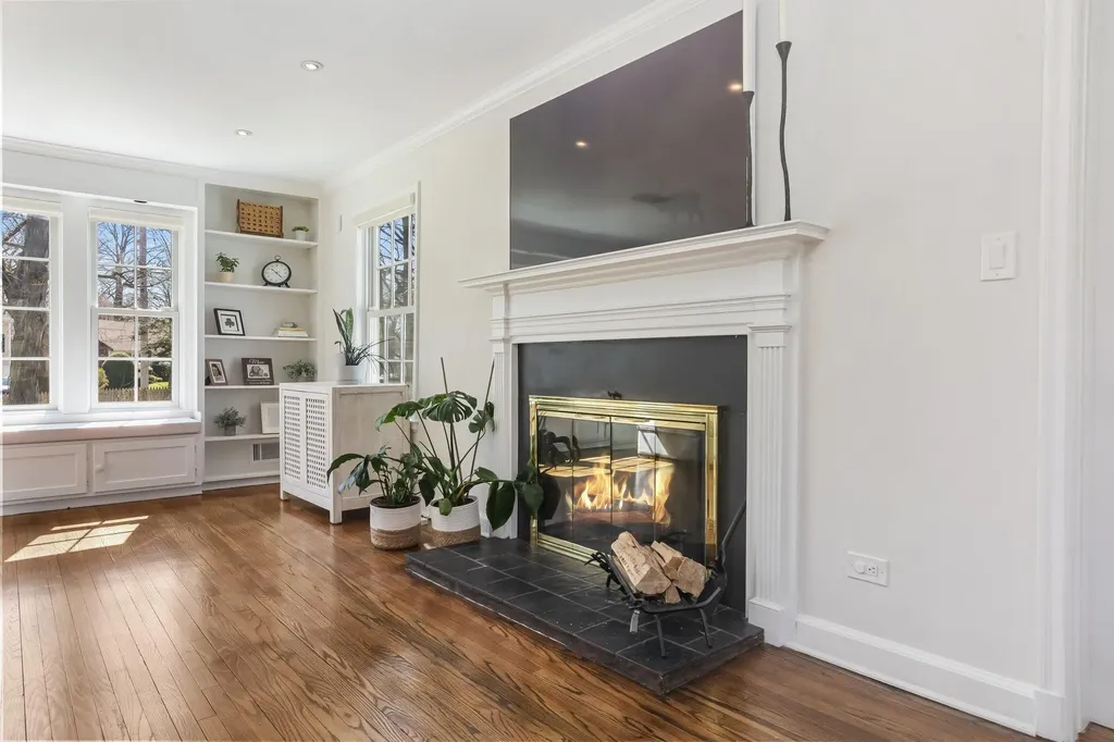 76 Puritan Drive Scarsdale NY 10583