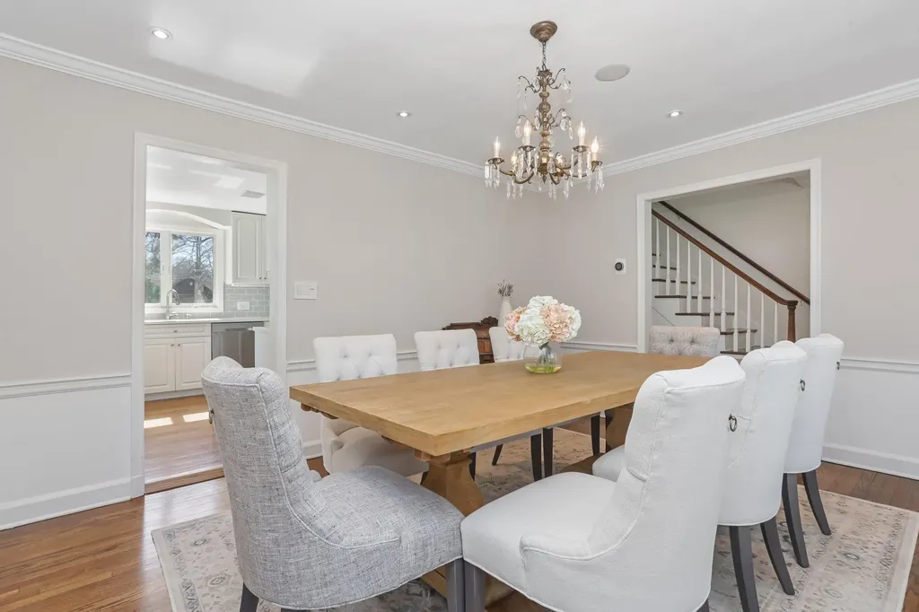 76 Puritan Drive Scarsdale NY 10583