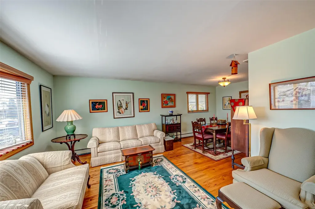 57 Pearsall Place Deer Park NY 11729