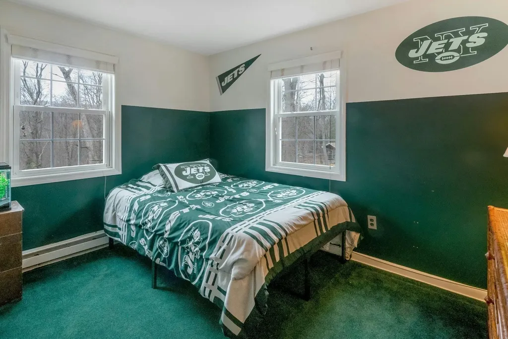 19 Split Rock Road Putnam Valley NY 10579