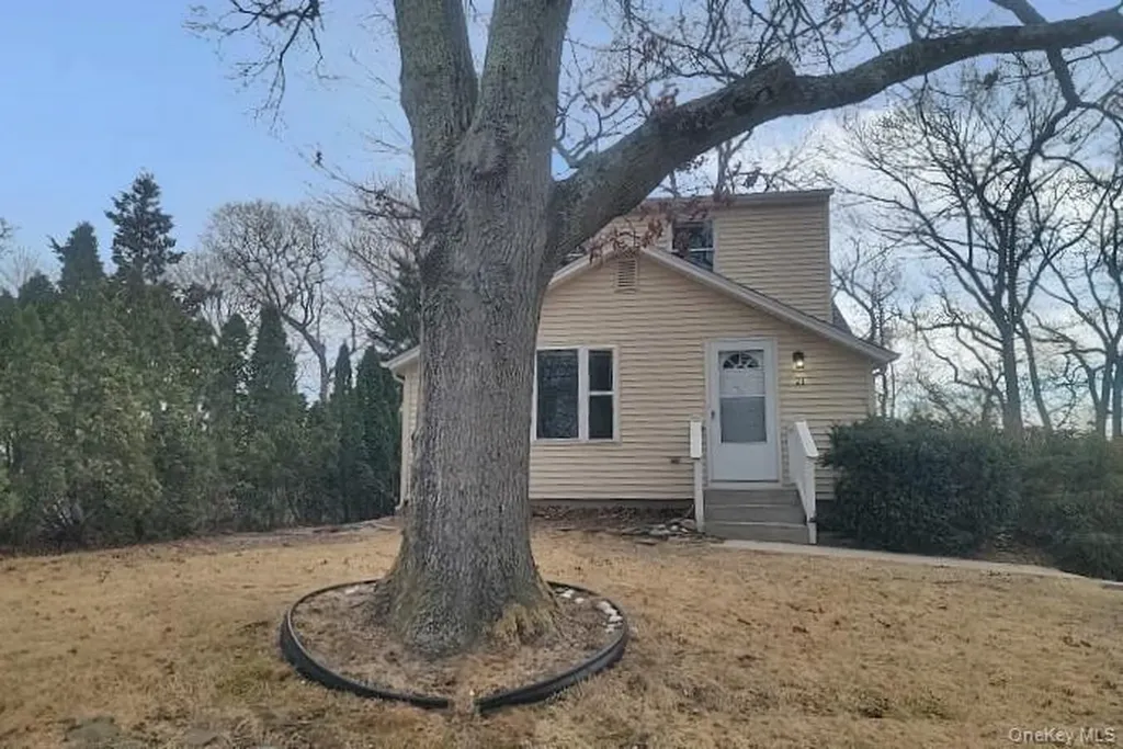 21 Patchogue Drive Rocky Point NY 11778