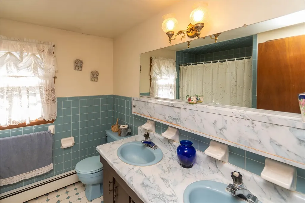 3 Bradley Lane Walden NY 12586