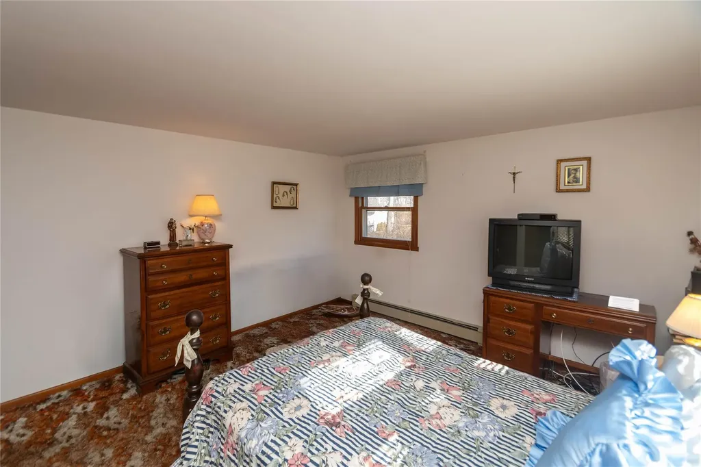 3 Bradley Lane Walden NY 12586