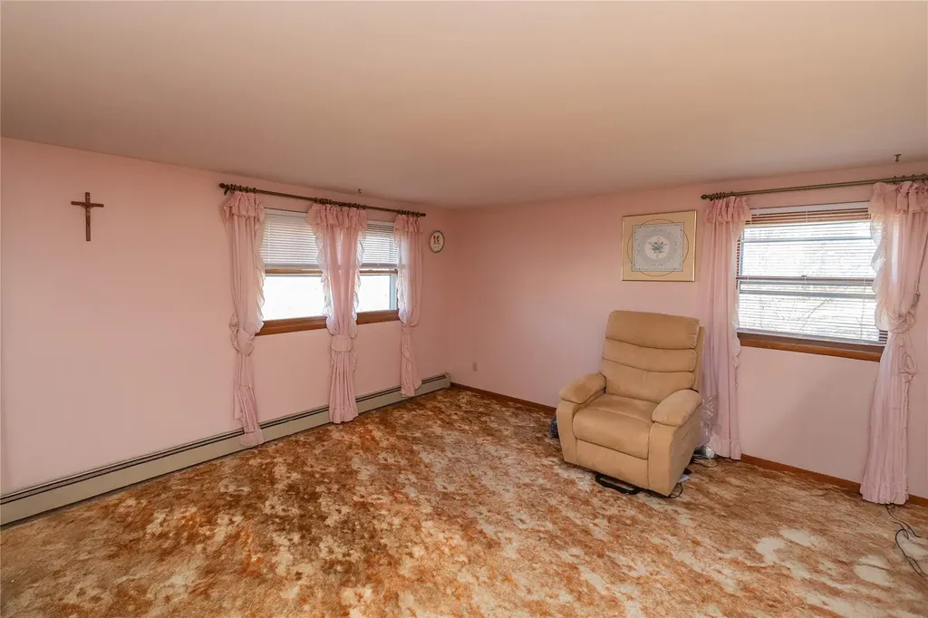 3 Bradley Lane Walden NY 12586