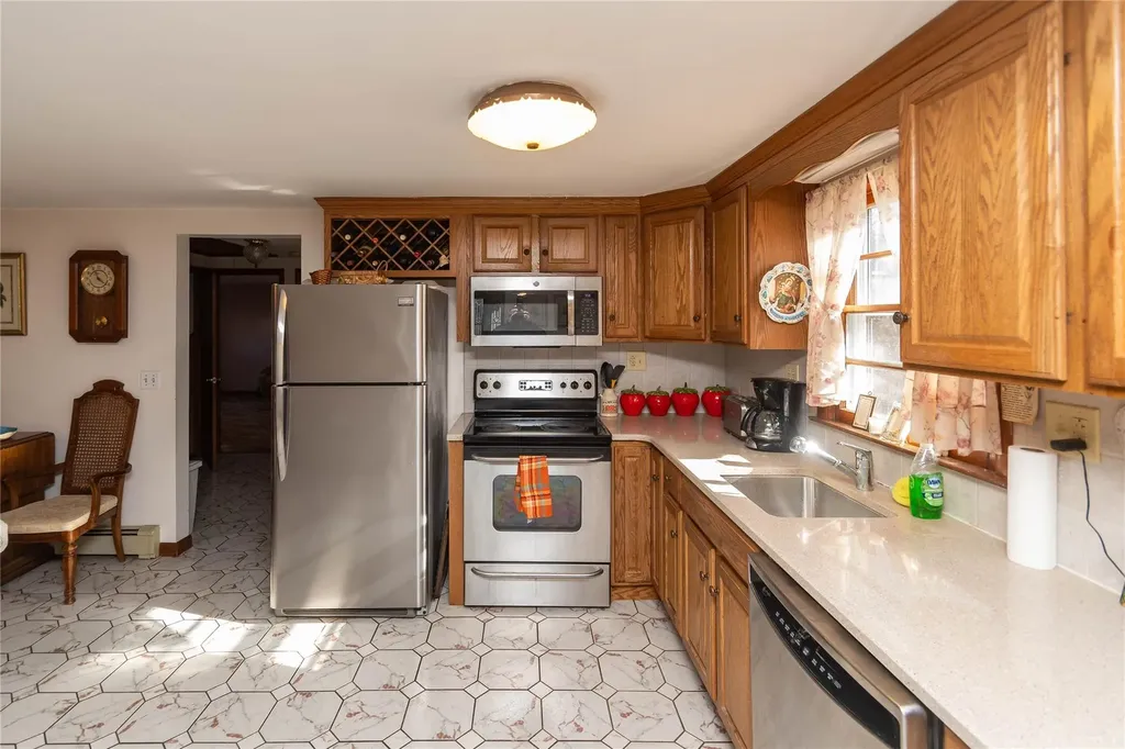 3 Bradley Lane Walden NY 12586
