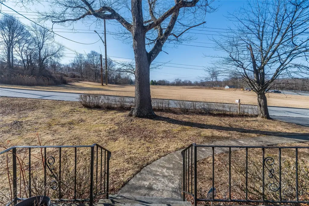 3 Bradley Lane Walden NY 12586