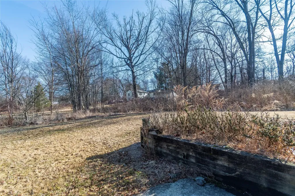3 Bradley Lane Walden NY 12586