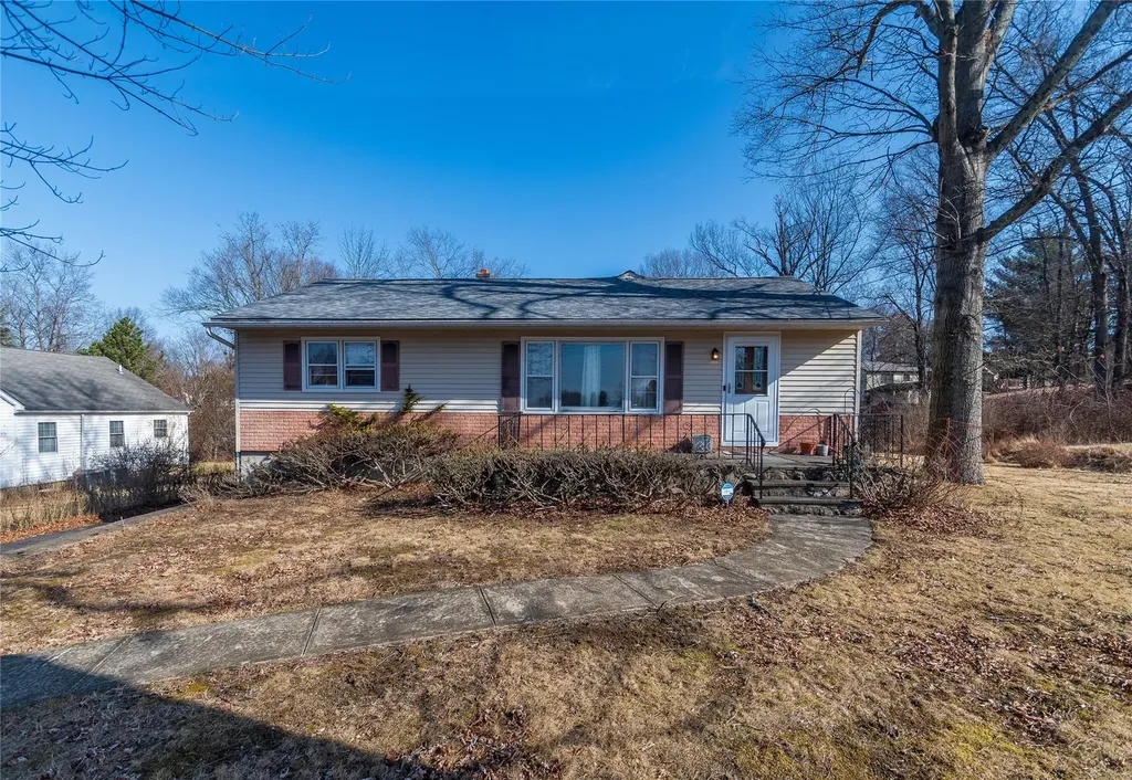 3 Bradley Lane Walden NY 12586