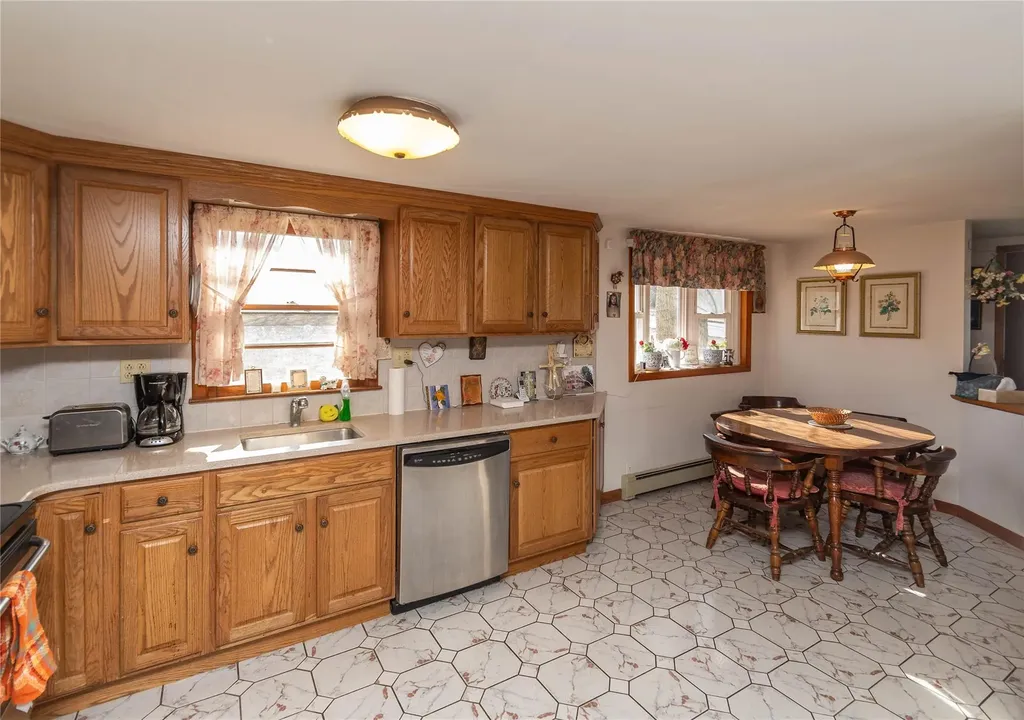 3 Bradley Lane Walden NY 12586