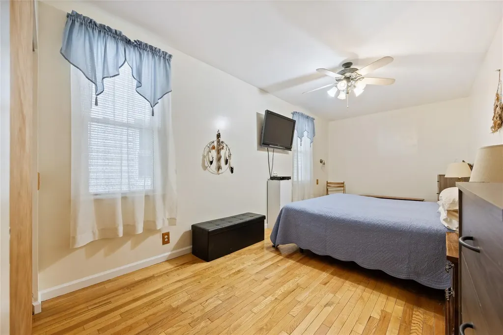 3278 Spencer Drive Bronx NY 10465