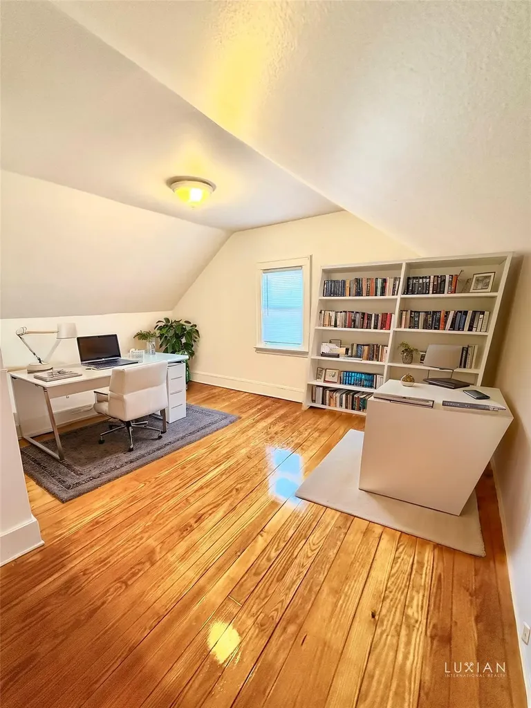1312 146th Place Whitestone NY 11357