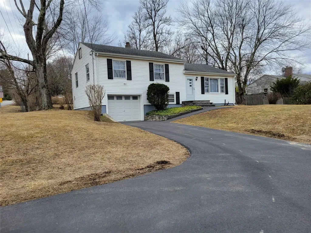 88 Cramer Road Poughkeepsie NY 12603
