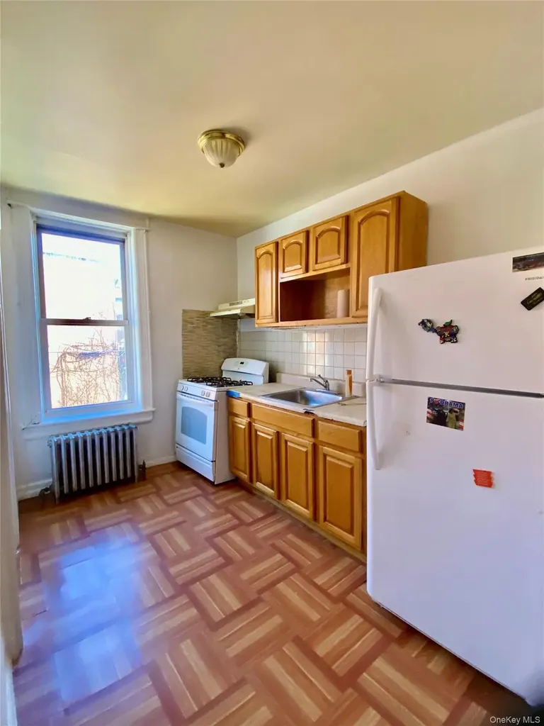 455 Irving Avenue Brooklyn NY 11237