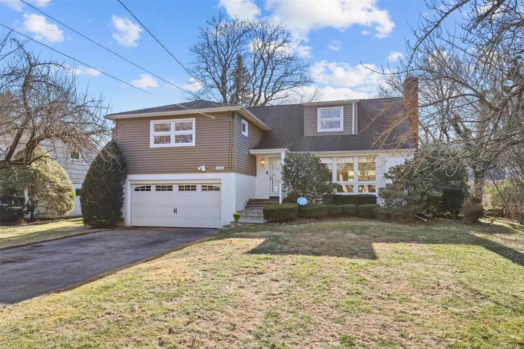 182 Wilmot Road Eastchester NY 10583