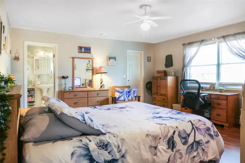 161 Smith Road Ronkonkoma NY 11779